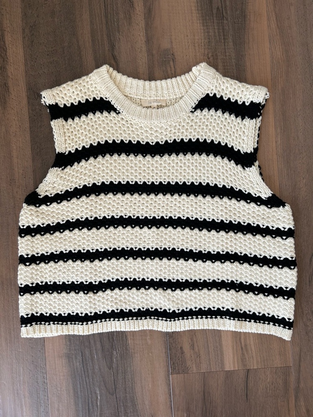 LA MIEL Black & Cream Striped Sleeveless Sweater